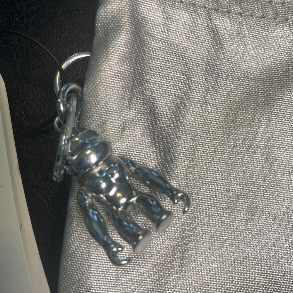 KIPLING Creativity Pouch Bag Silver Purse and Silver Gorilla Charm AC7248QD7 NEW - Picture 3 of 10